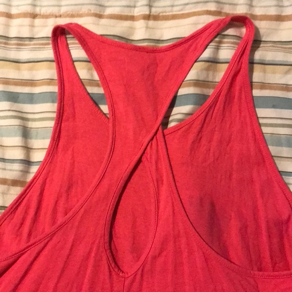 Under armor pink tank top Sz M 😍 - Picture 8 of 8